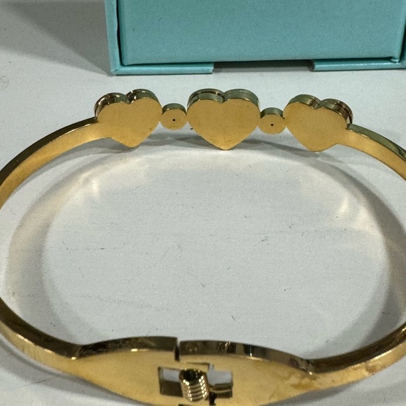 Bracelet - Picture 3 of 5